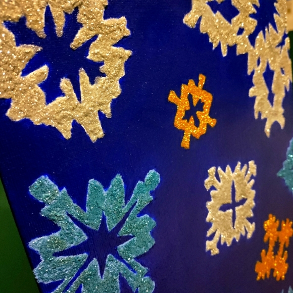 ❄️NEW Colorful Glitter Snowflake Art - Picture 3 of 16